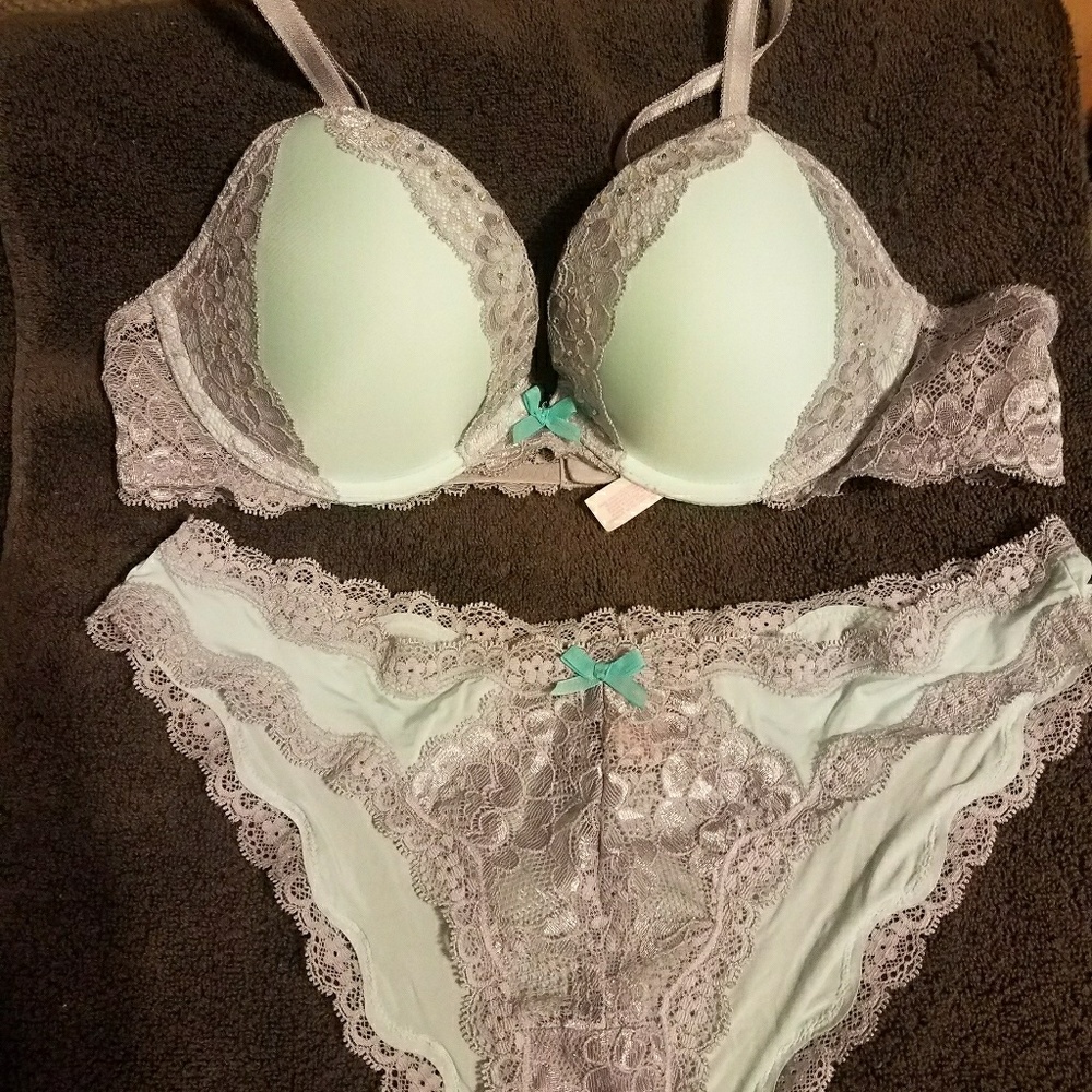 Victoria's Secret Set